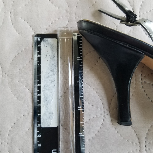 Shoes, Tahari Brand Shoes - Picture 7 of 7